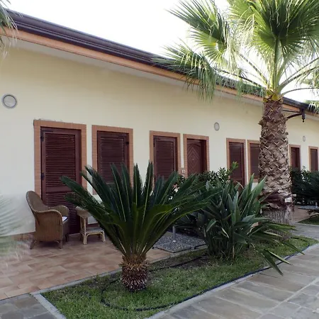 Heracles Village 4*