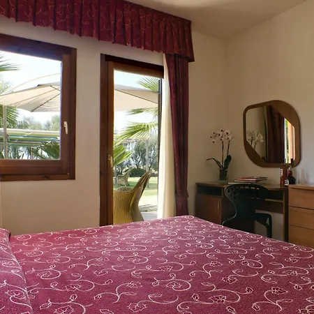 Hotel Heracles Village 4*